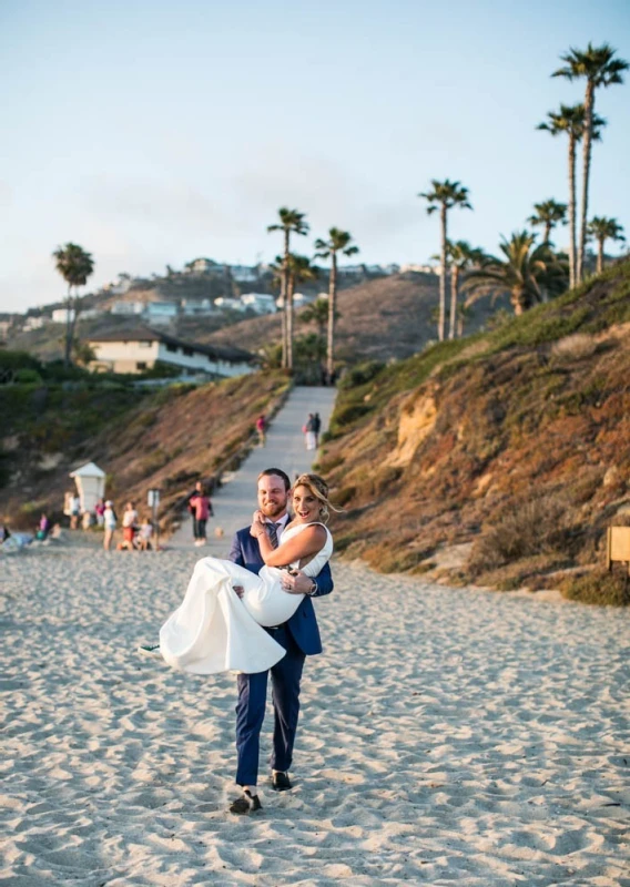 An Edgy Wedding for Leigh and Braden