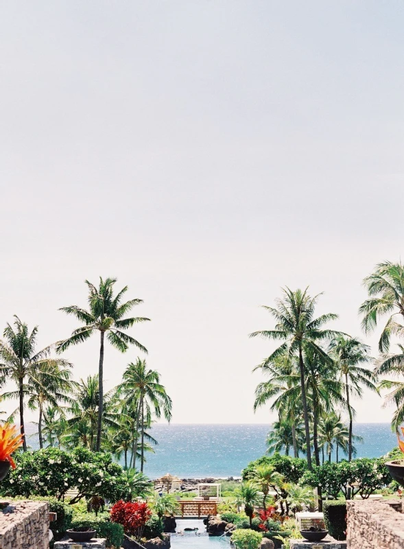 A Beach Wedding for Anh and Josh