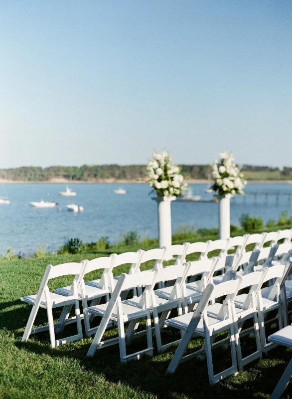 A Classic Wedding for Holly and Brian