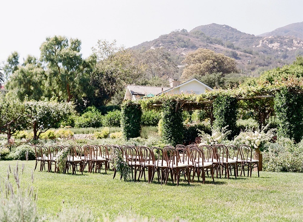 A Classic Wedding for Shannon and Nick