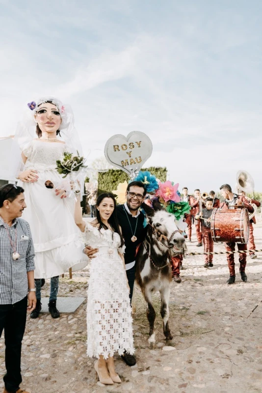 A Modern Wedding for Rosy and Mau