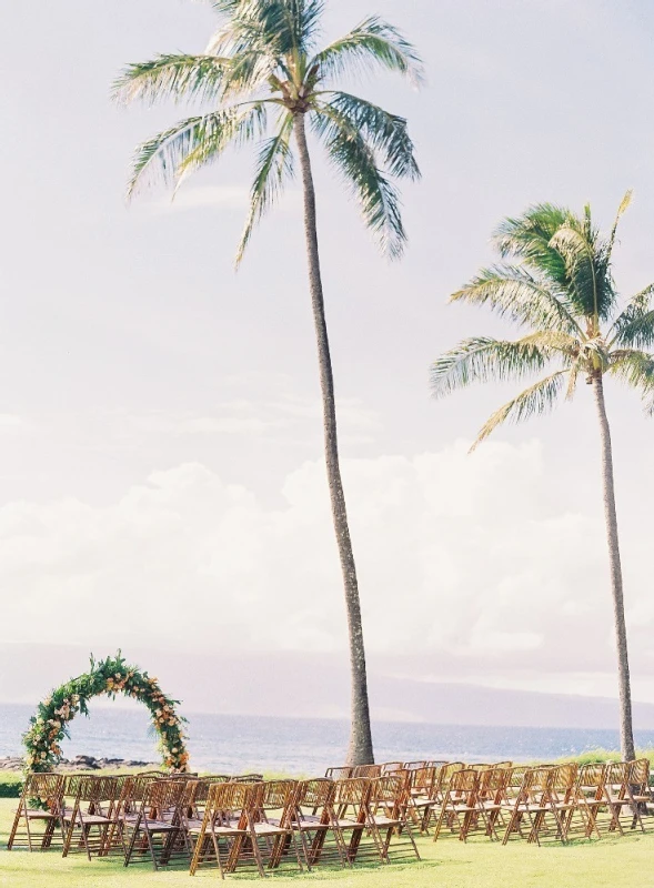 A Beach Wedding for Anh and Josh