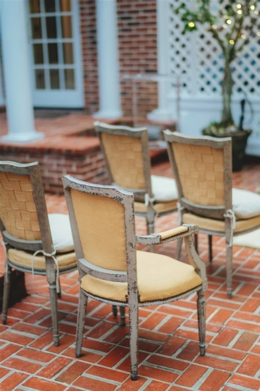 An Outdoor Wedding for Liz and John