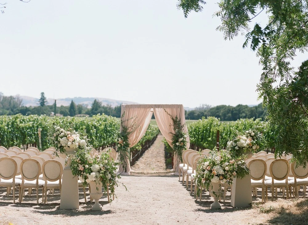 An Outdoor Wedding for Candice and Matt