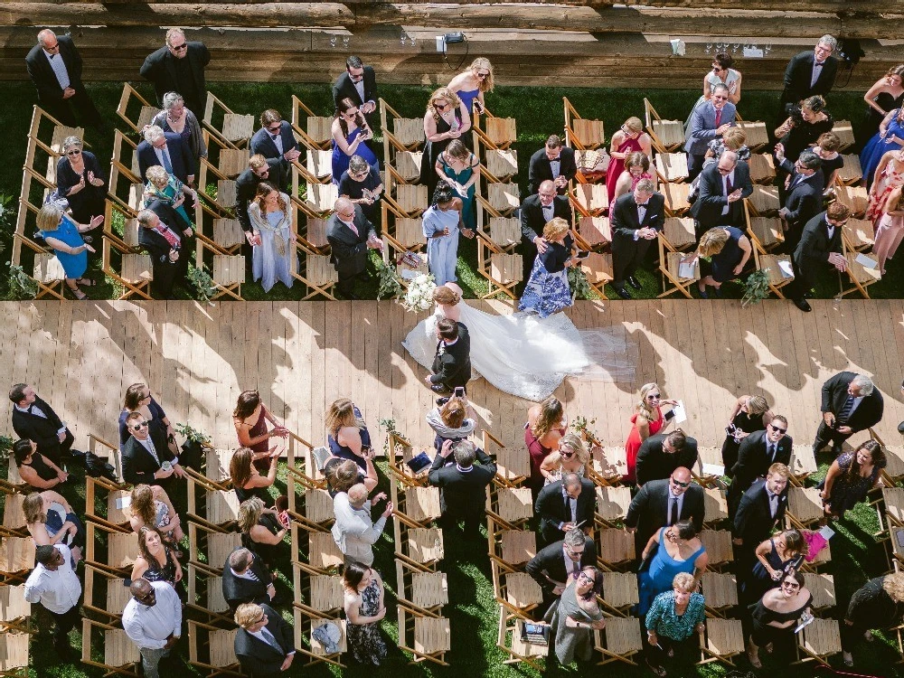 An Outdoor Wedding for Colleen and Tony