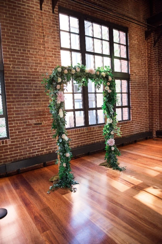 An Indoor Wedding for Lauren and Ryan