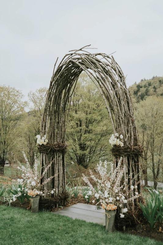 A Vintage Wedding for Margot and Brett