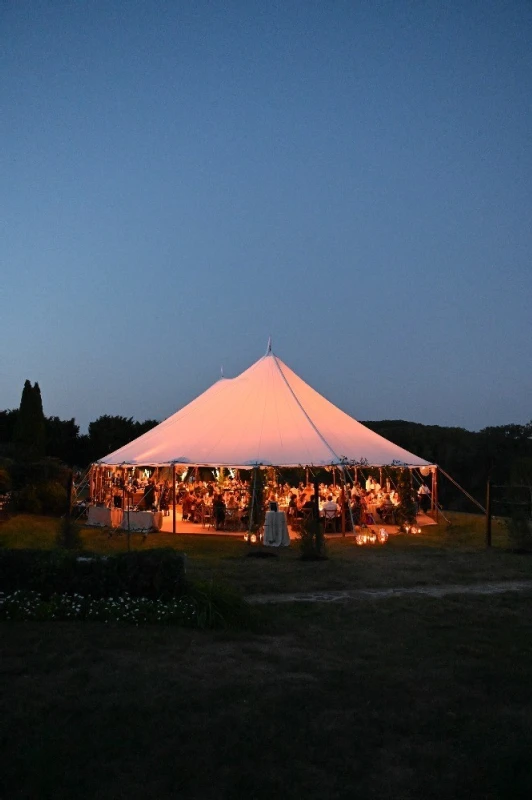 An Outdoor Wedding for Lizzie and Jordan