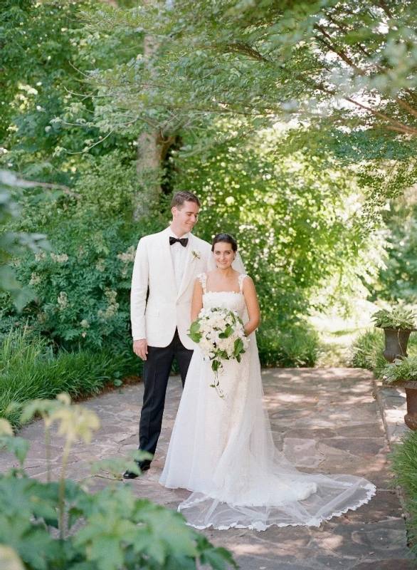 A Classic Wedding for Chelsea and Bennet