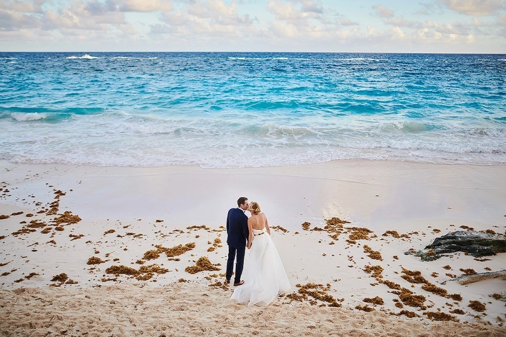 A Beach Wedding for Jordan and Toby