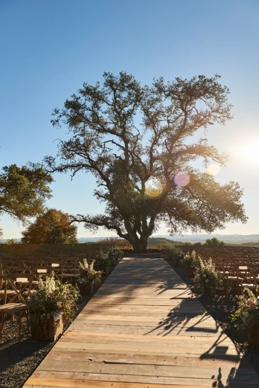 A Classic Wedding for Amanda and Adam