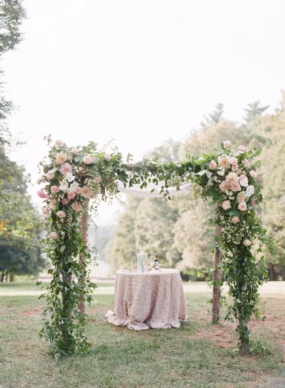 A Classic Wedding for Hannah and Alex