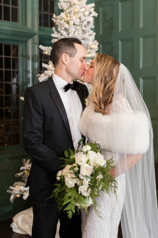 An Indoor Wedding for Chelsea and Chris