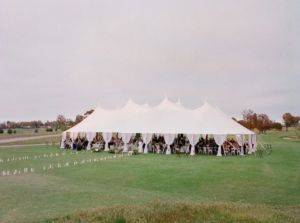 A Classic Wedding for Kelly and Alex