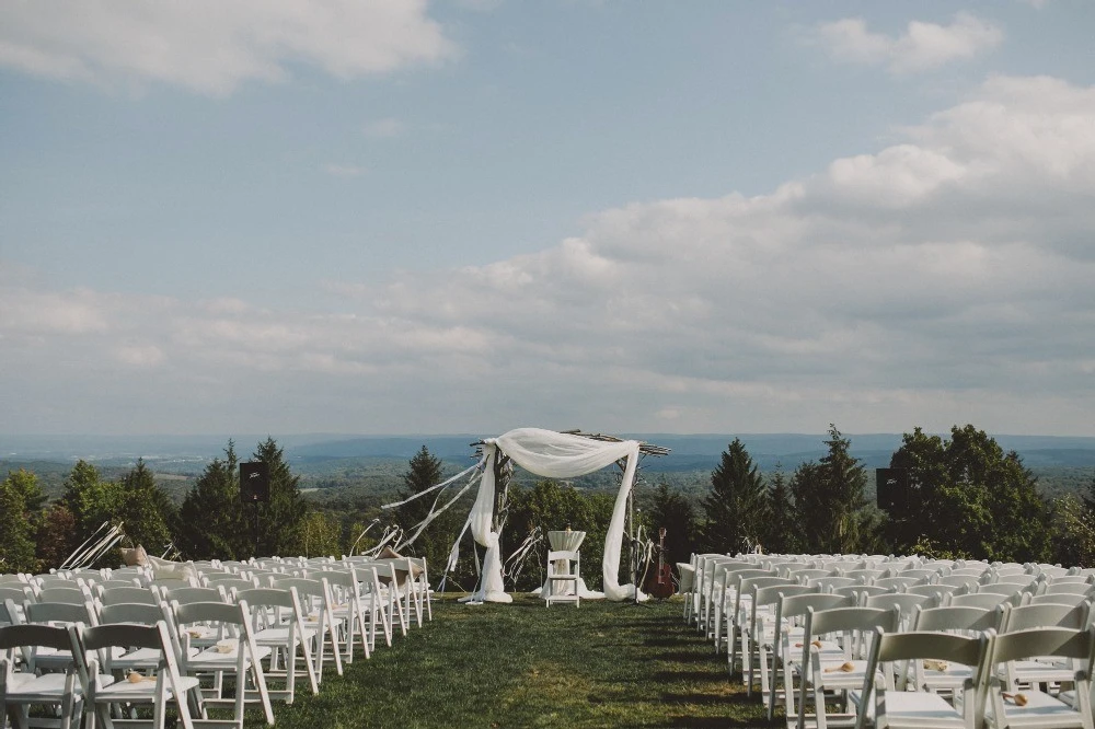 A Wedding for Julie and Dan