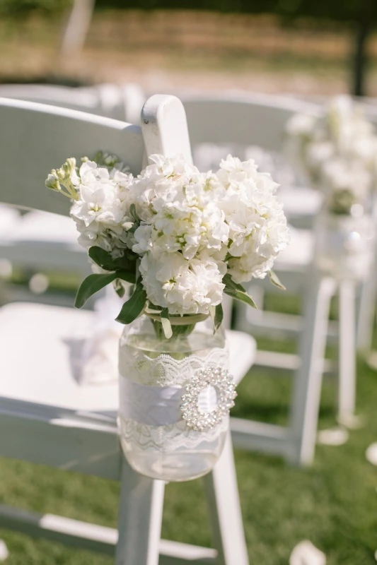 A Classic Wedding for Helen and Joel