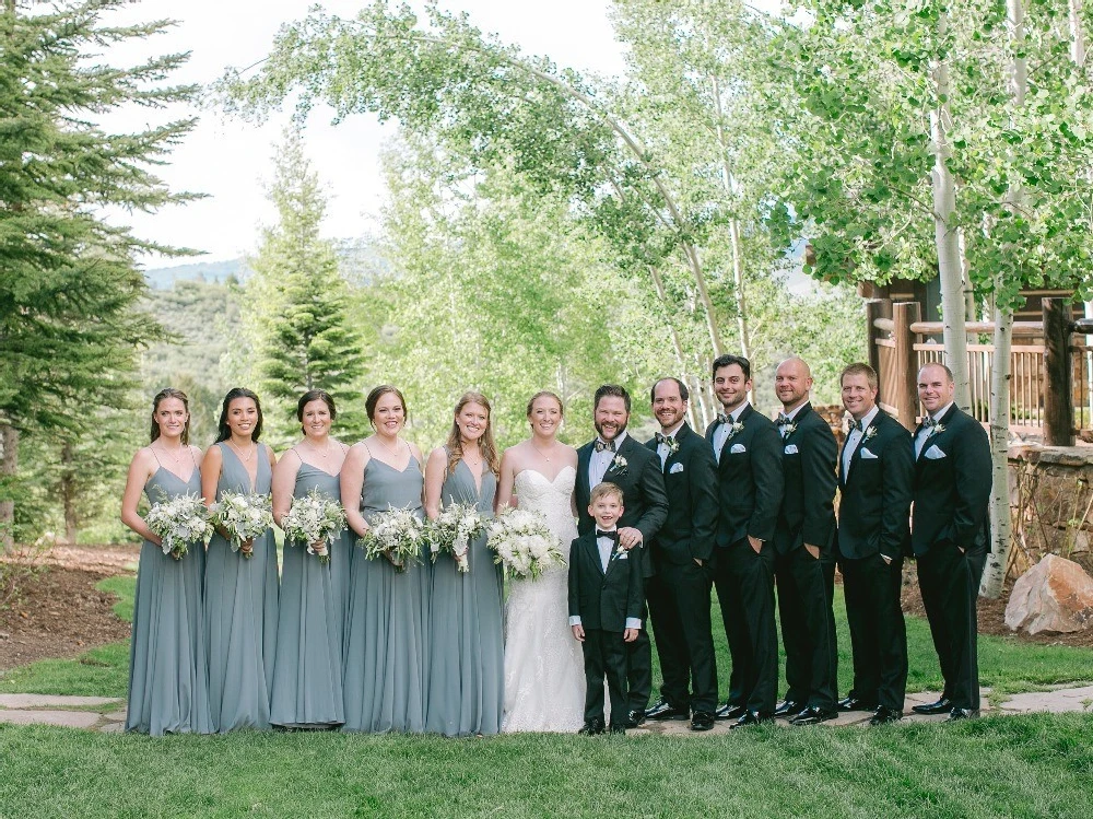 An Outdoor Wedding for Colleen and Tony