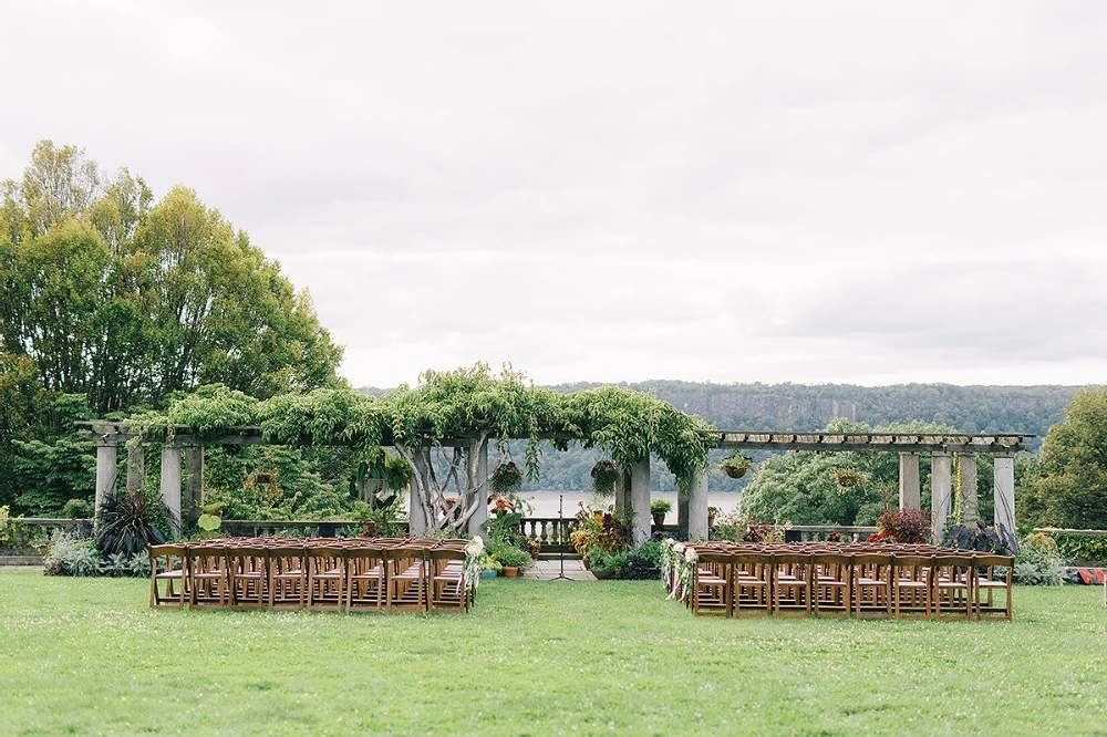 A Wedding for Jackie and Bill