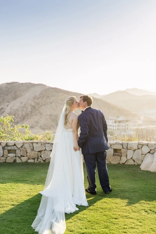 A Classic Wedding for Jamie and Nathan