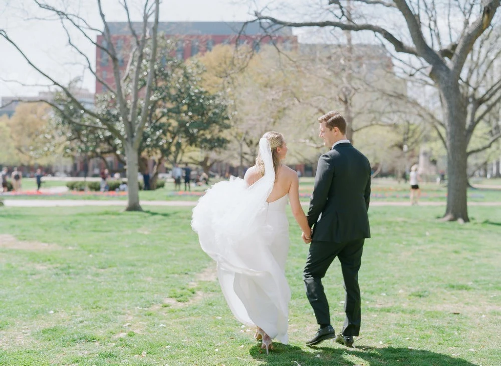 A Classic Wedding for Amanda and Ben