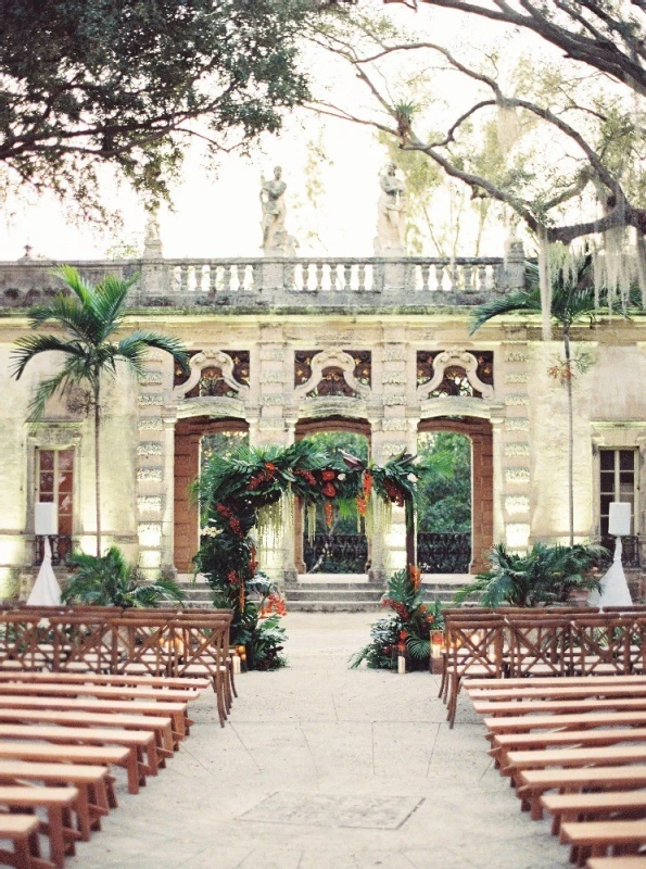 A Beach Wedding for Gaby and Joe