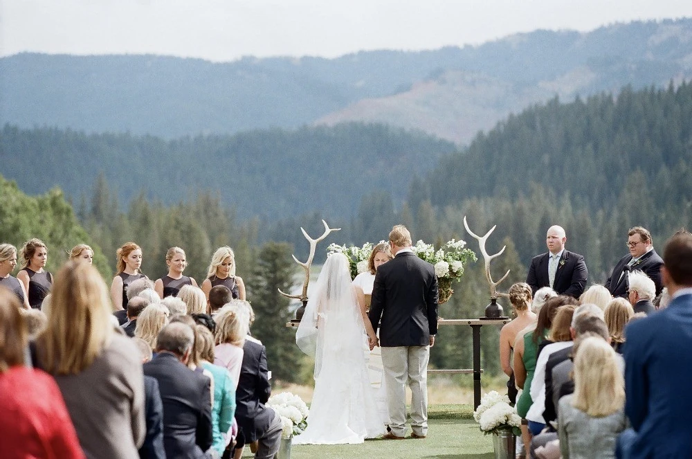 A Wedding for Cynthia and Alex