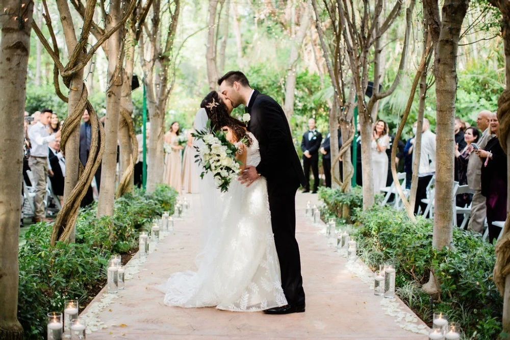 A Garden Wedding for Kimmy and Zach