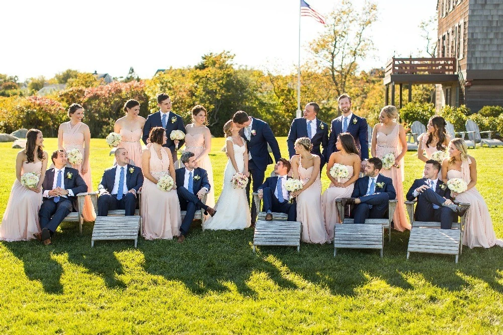 A Classic Wedding for Emily and Drew