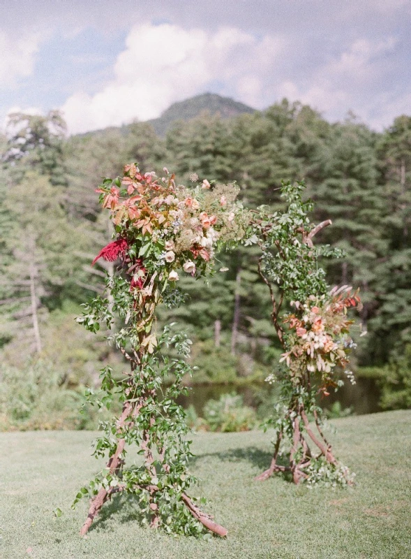 A Mountain Wedding for Ramey and Chris