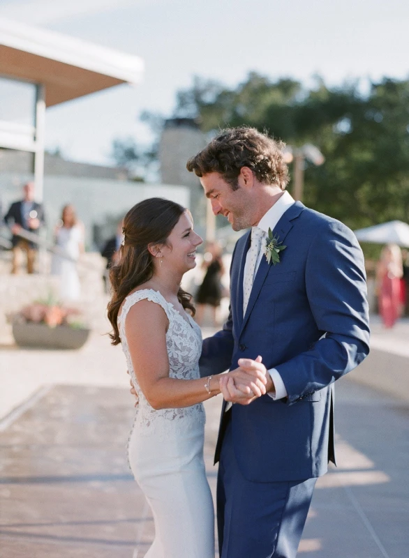 An Outdoor Wedding for Anna and Marc