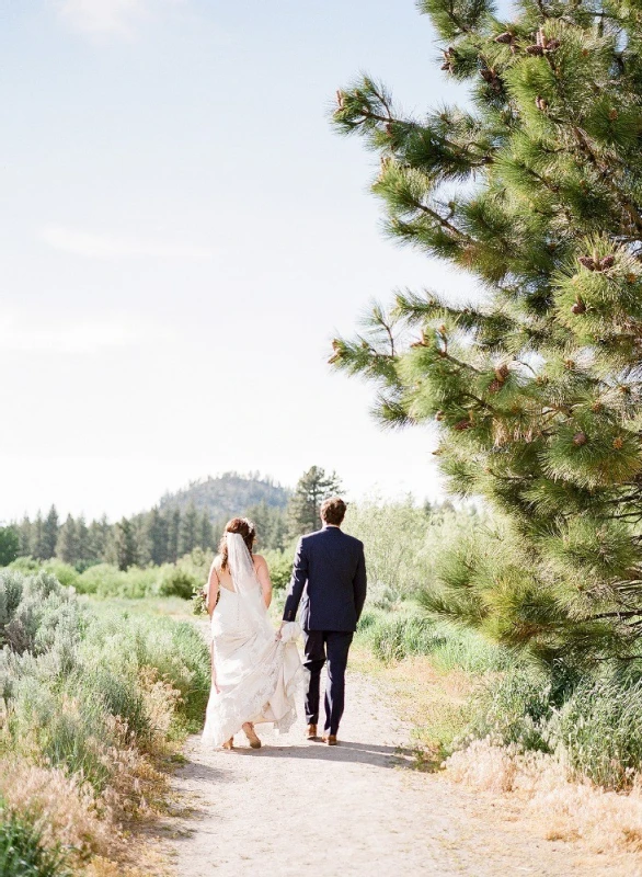 An Outdoor Wedding for Brittany and Lincoln