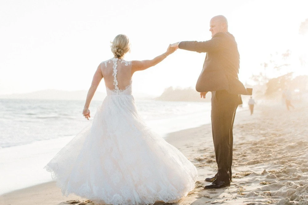 A Classic Wedding for Annie and Rick