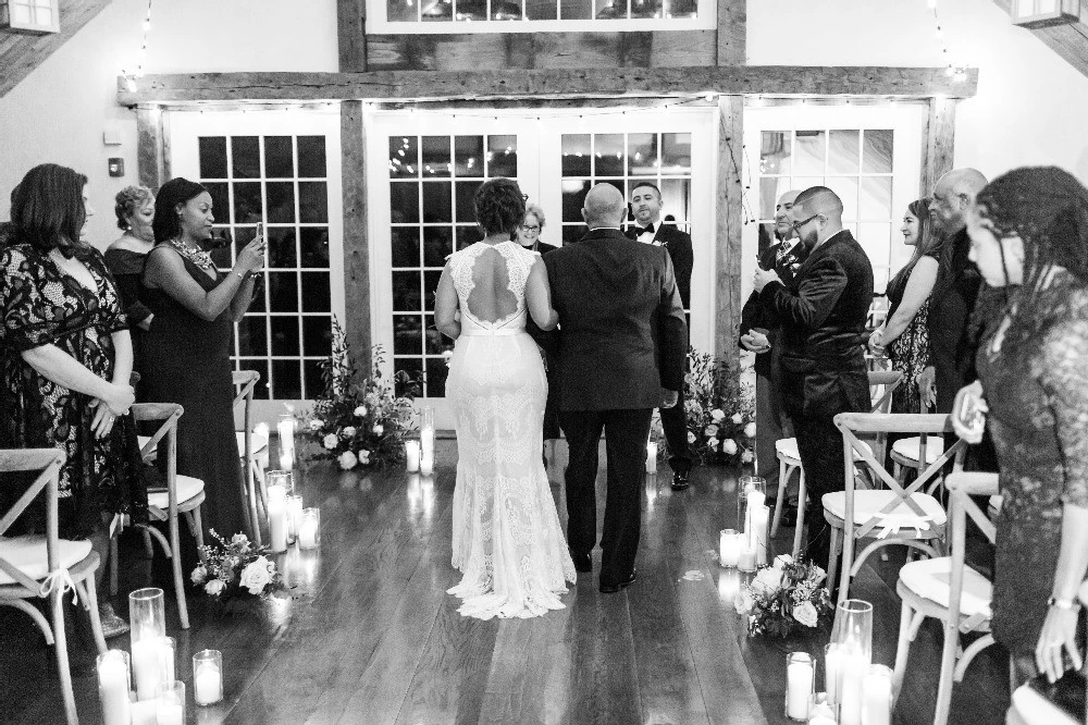 An Indoor Wedding for Nika and Javier