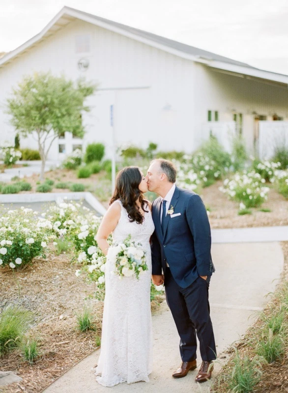 An Outdoor Wedding for Kristina and Peter