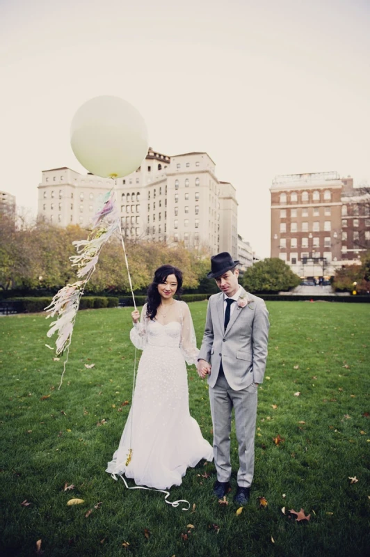 A Wedding for Mabel and Tom