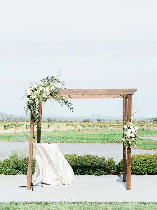 An Outdoor Wedding for Kristina and Peter