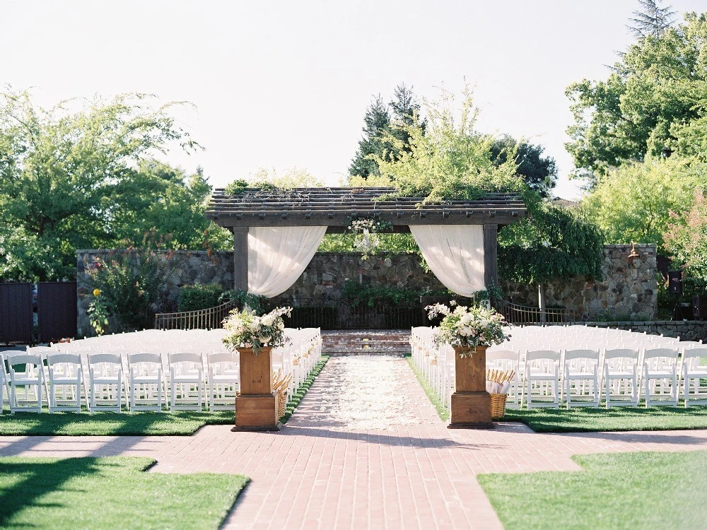 An Outdoor Wedding for Mackenzie and Spencer