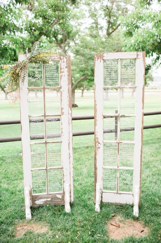 A Rustic Wedding for Caitlin and Patrick