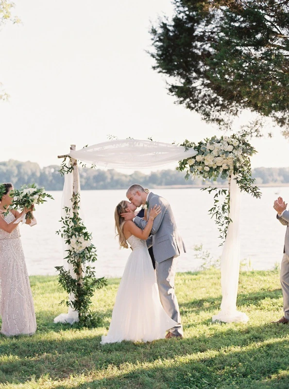 A Classic Wedding for Rachel and Ben