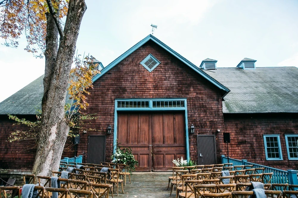 A Rustic Wedding for Erica and Jonathan