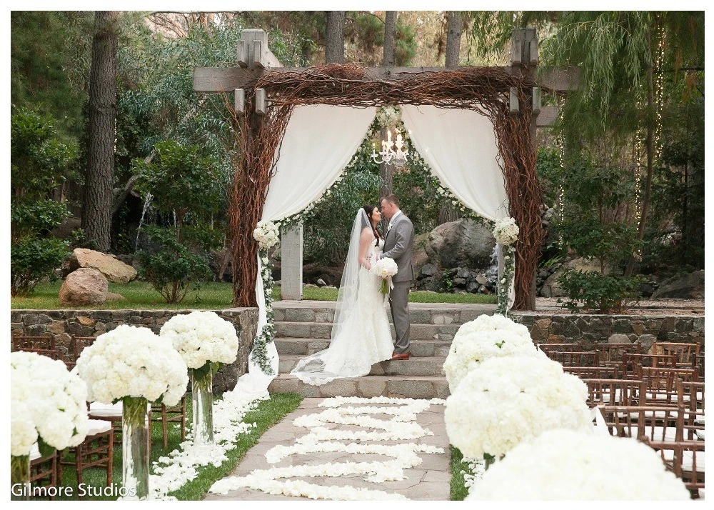 A Wedding for Lauren and Tyler