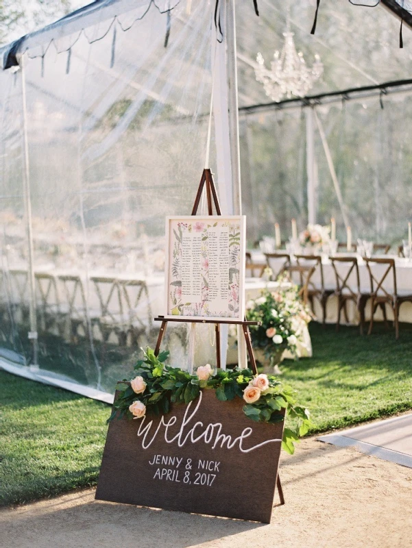 An Outdoor Wedding for Jenny and Nick