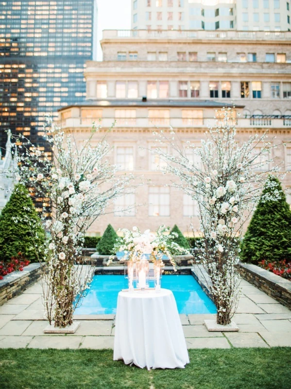 A Classic Wedding for Ha Young and Soo Hwan