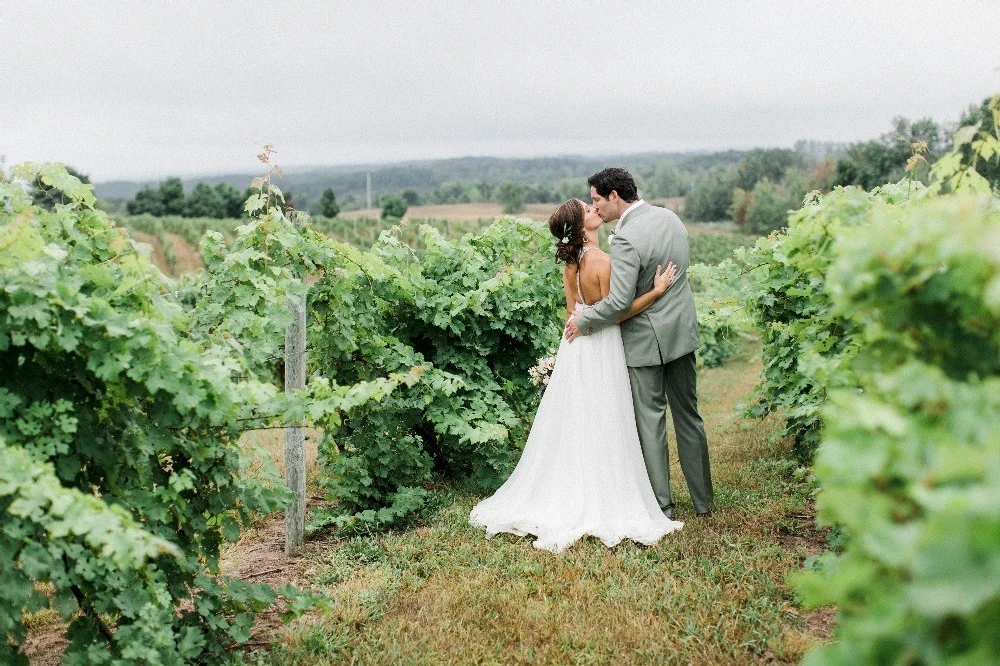 A Rustic Wedding for Alina and Chris