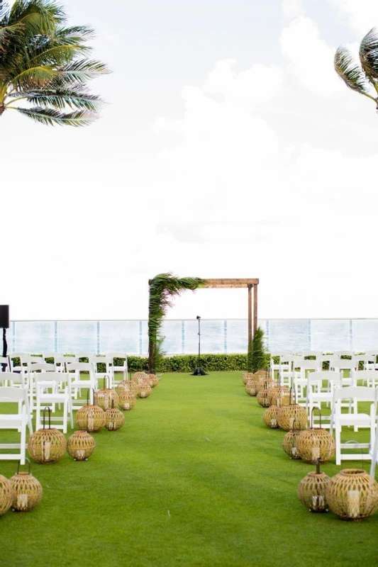 A Beach Wedding for Savannah and Miles