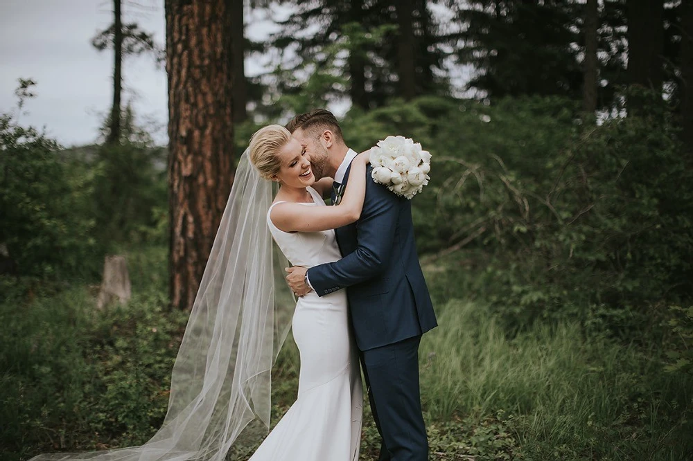 A Modern Wedding for Courtney and Devin