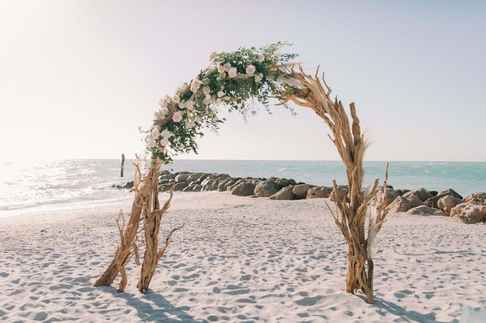 A Beach Wedding for China and Brett