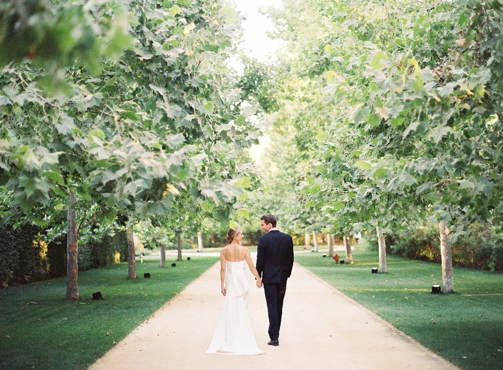 An Outdoor Wedding for Lauren and Boyd