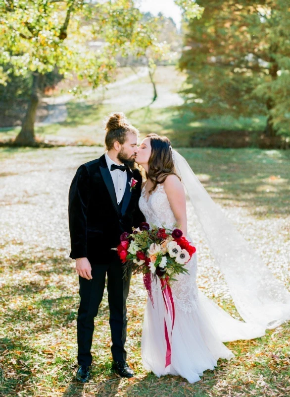 A Rustic Wedding for Hannah and Travis