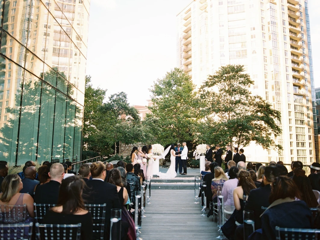 A Classic Wedding for Ratana and Lee